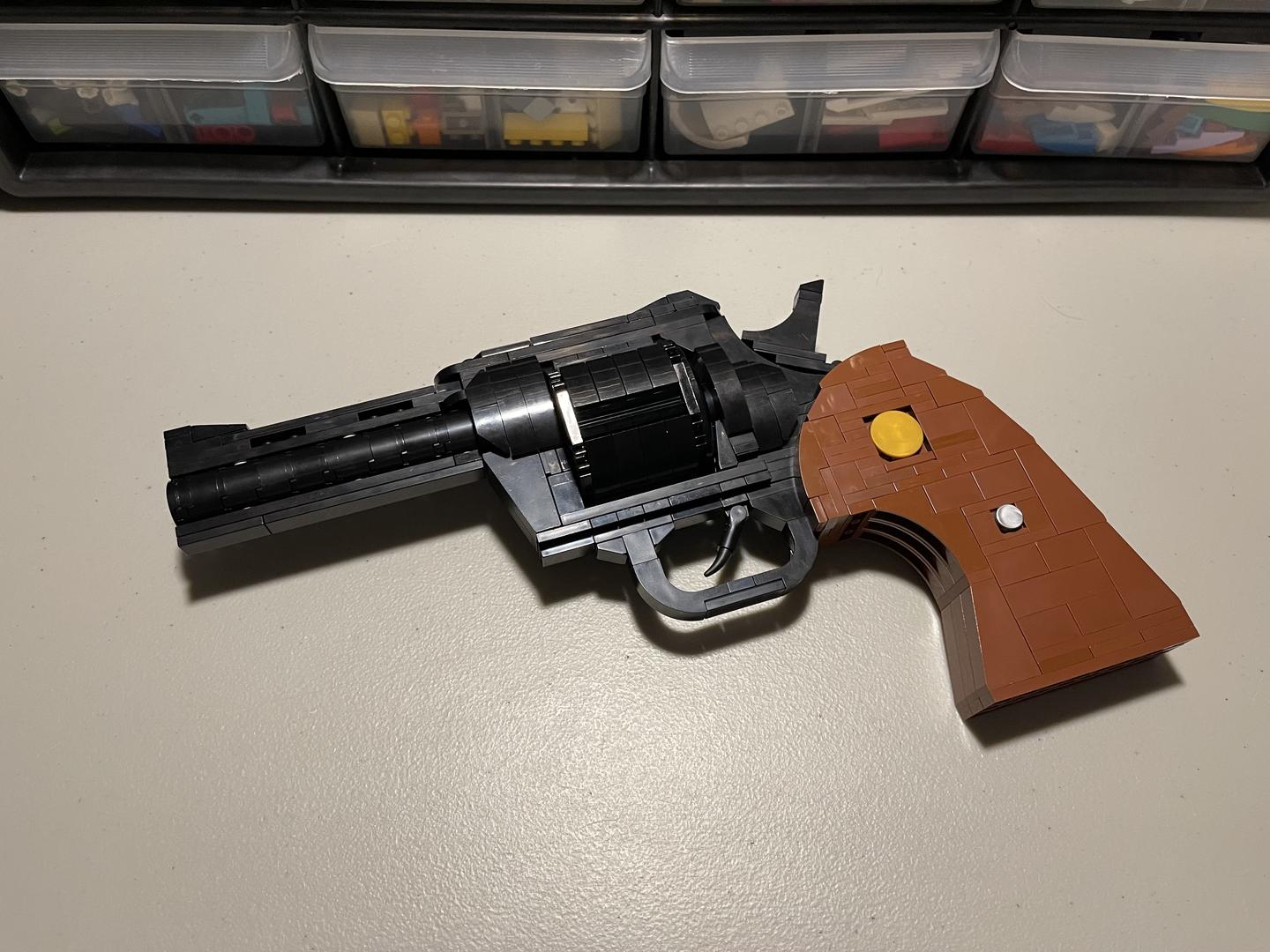 Building Block Toy Model Revol - Model Kit Revolver ulasan dan harga